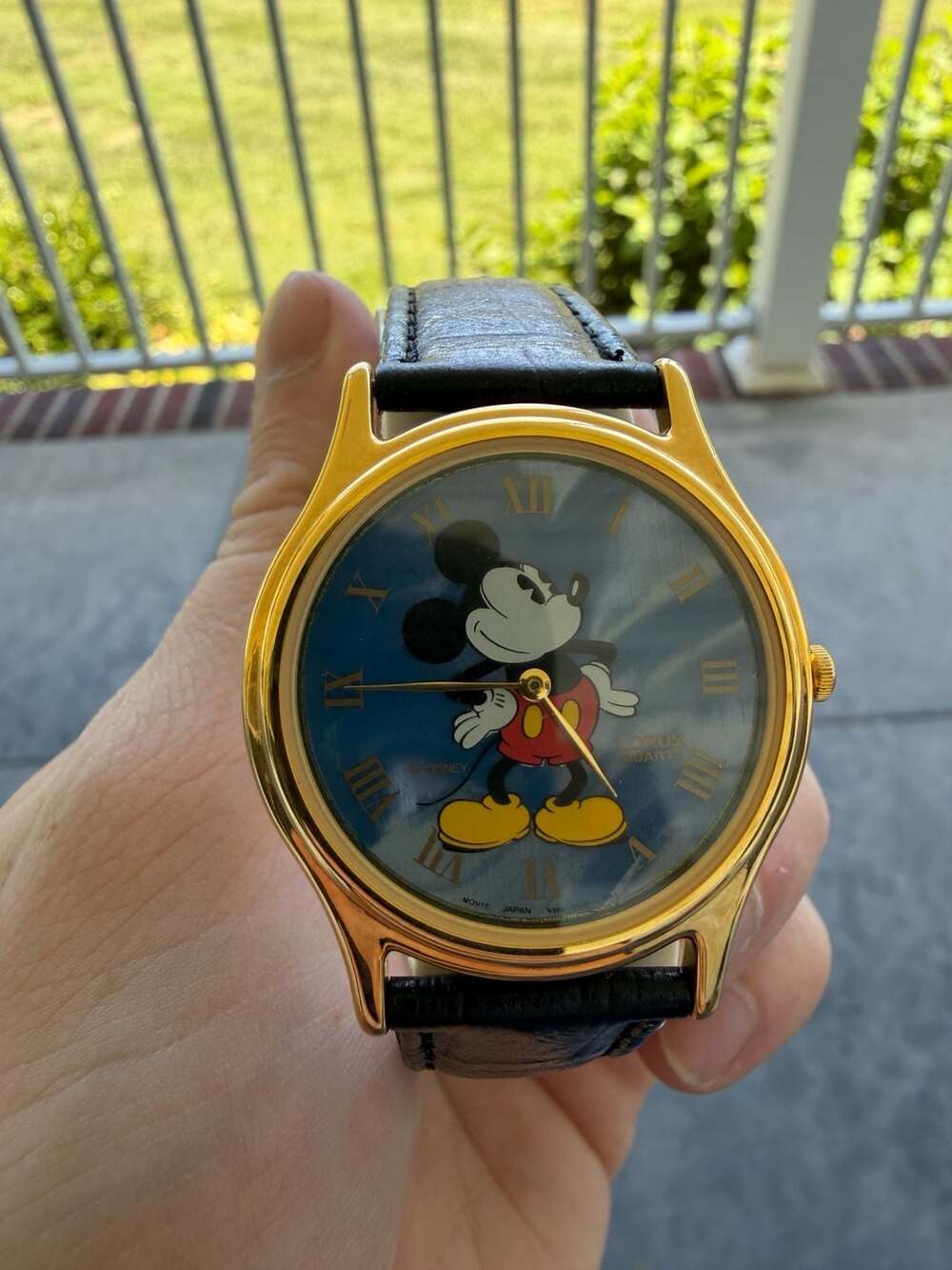 Vintage Lorus Quartz Mickey Mouse Disney Watch with Blue Dial